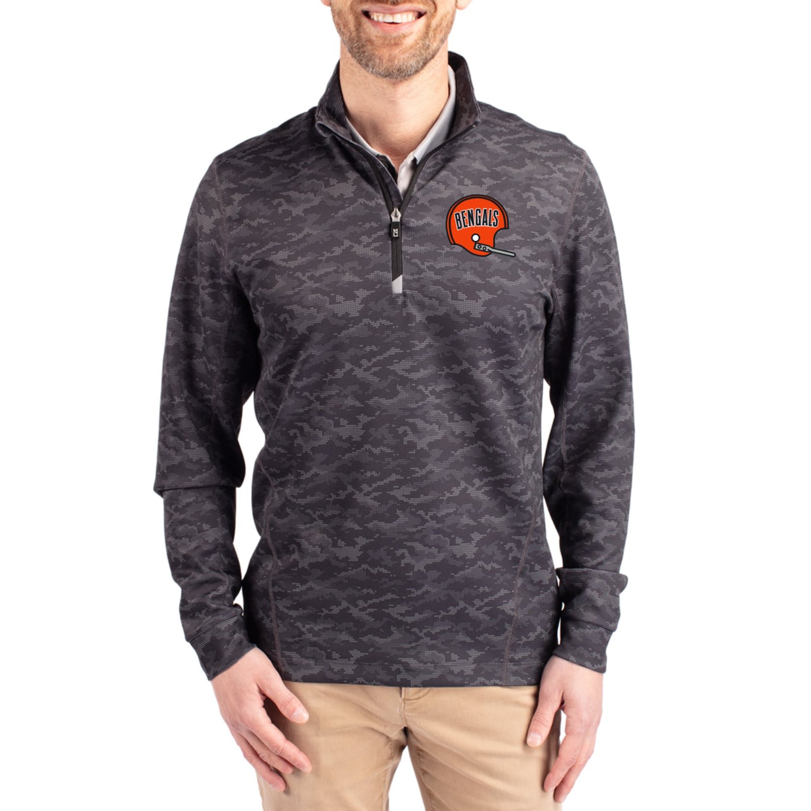 Men’s Cutter & Buck Black Cincinnati Bengals Throwback Logo Traverse Camo Print Stretch Quarter-Zip Pullover Top