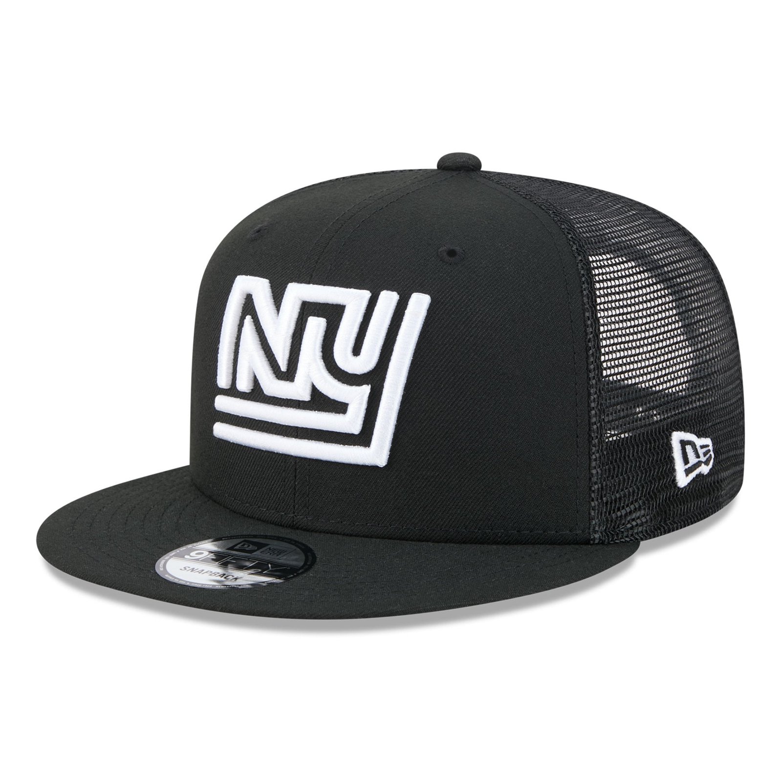 Men’s New Era Black/White New York Giants 9FIFTY Snapback Trucker Hat