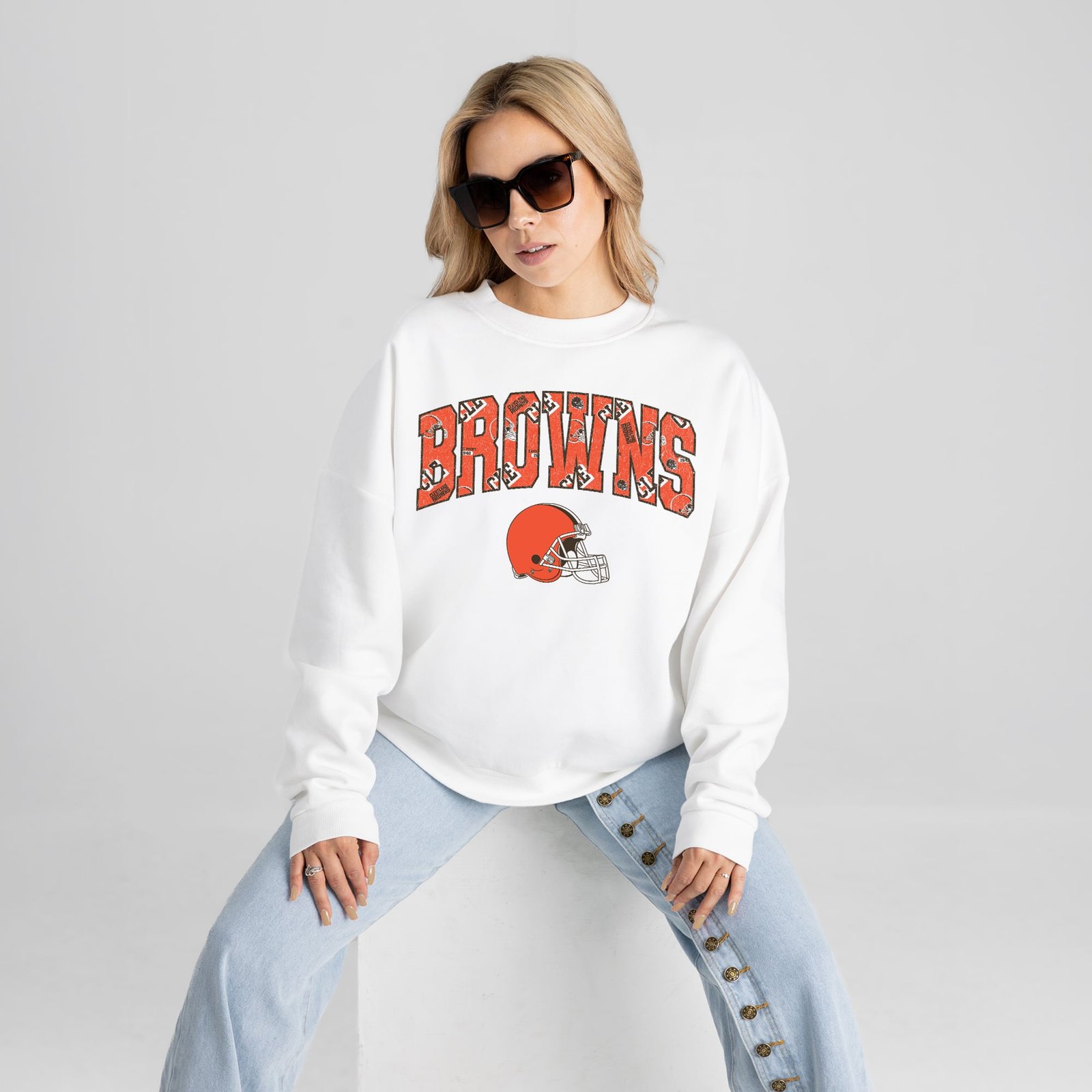 Women’s Gameday Couture White Cleveland Browns Sweet Play Oversized Premium Drop Shoulder Sweatshirt